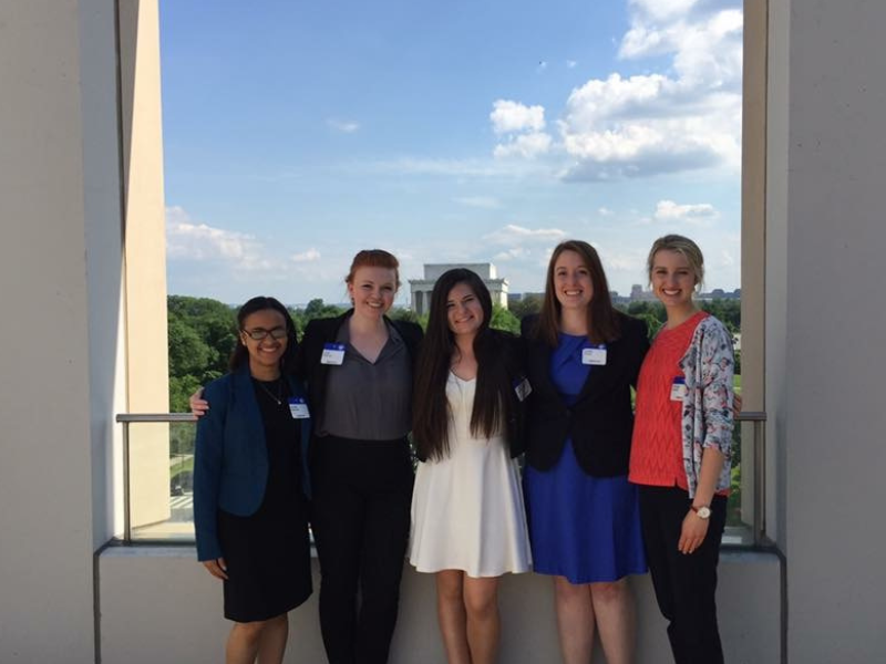 Five, PLEN students pose in Washington DC