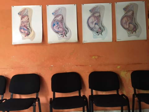 manos abiertas reception