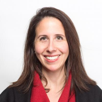 Photo of Robyn Mazur